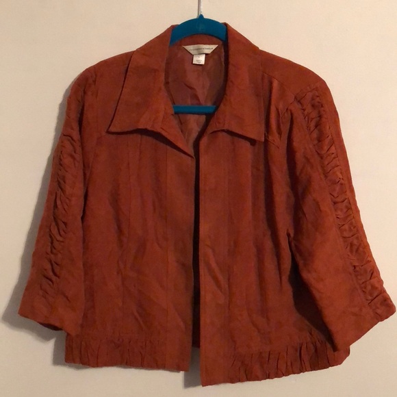 Jacket - Picture 1 of 4